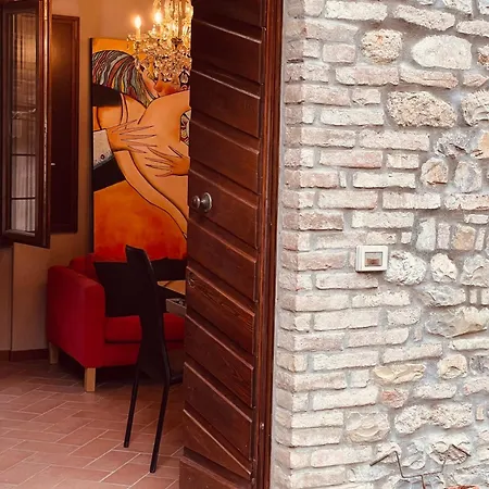 Comfortable Apartment In Castell'Arquato, 60 M² With Garden CastellʼArquato